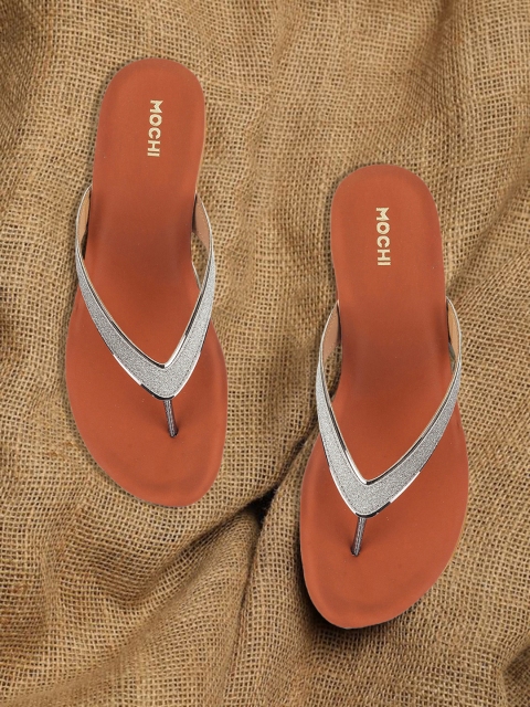

Metro Women Grey Solid Wedges