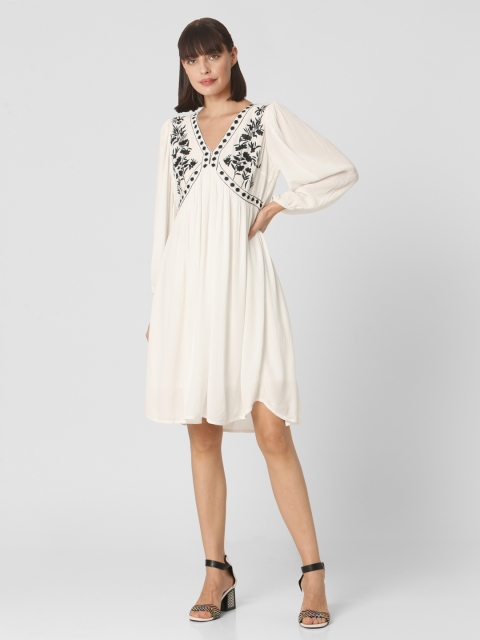 

Vero Moda Off White A-Line Dress