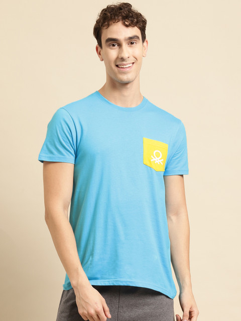 

United Colors of Benetton Men Blue Solid Pure Cotton T-shirt