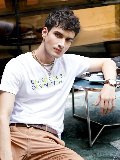 

United Colors of Benetton Men White & Black Pure Cotton Brand Logo Printed T-shirt