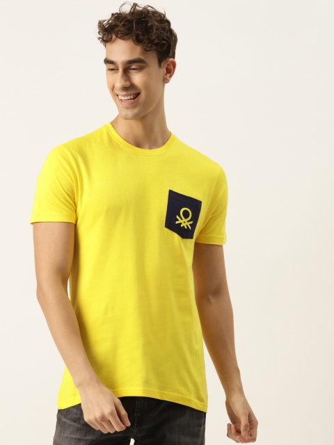 

United Colors of Benetton Men Yellow & Black Brand Logo Pocket Detailing T-shirt