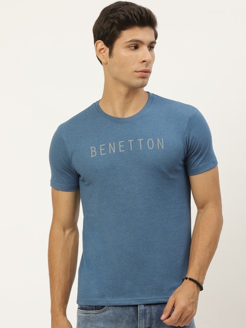 

United Colors of Benetton Men Blue Solid Brand Logo T-shirt