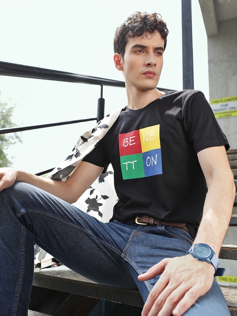 

United Colors of Benetton Men Black & Yellow Pure Cotton Brand Logo T-shirt