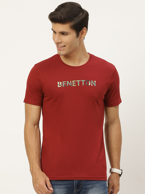 

United Colors of Benetton Men Maroon & Green Pure Cotton Brand Logo Printed T-shirt