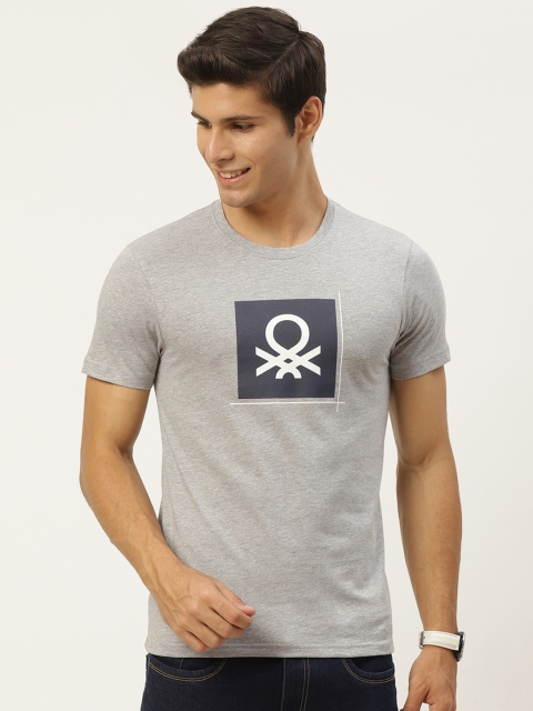 

United Colors of Benetton Men Grey Melange & Navy Blue Brand Logo Printed T-shirt