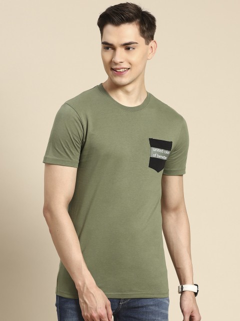 

United Colors of Benetton Men Olive Green Cotton T-shirt