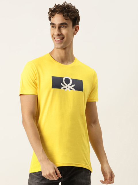 

United Colors of Benetton Men Yellow Brand Logo Printed T-shirt