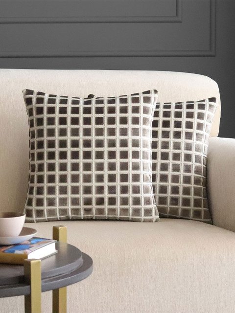 

GMF Brown & Cream-Coloured Set of 2 Geometric Square Cushion Covers