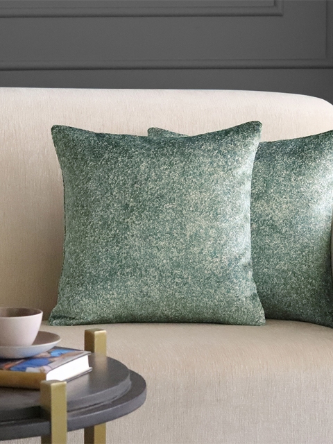 

GMF Set of 2 Green Velvet Solid Square Cushion Covers