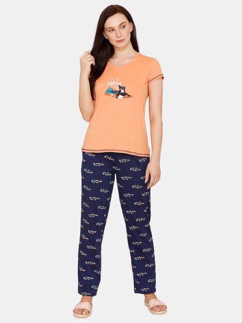 

Zivame Women Coral & Navy Blue Printed Night suit