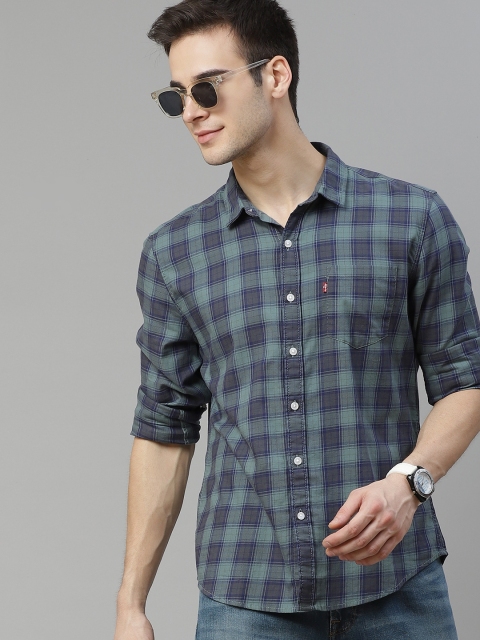 

Levis Men Green & Blue Pure Cotton Regular Fit Checked Casual Shirt