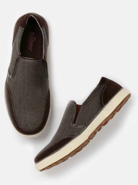 

Roadster Men Brown Slip-Ons