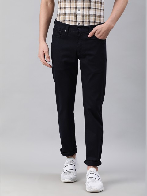 

Levis Men Black Slim Fit Mid-Rise Clean Look Jeans