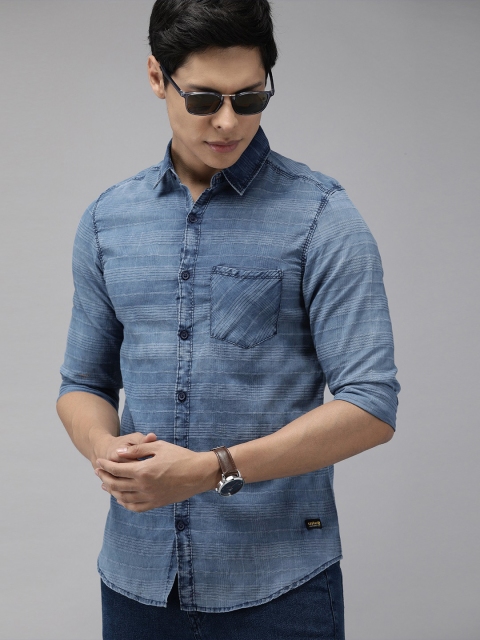 

SPYKAR Men Blue Slim Fit Self Checked Opaque Casual Shirt