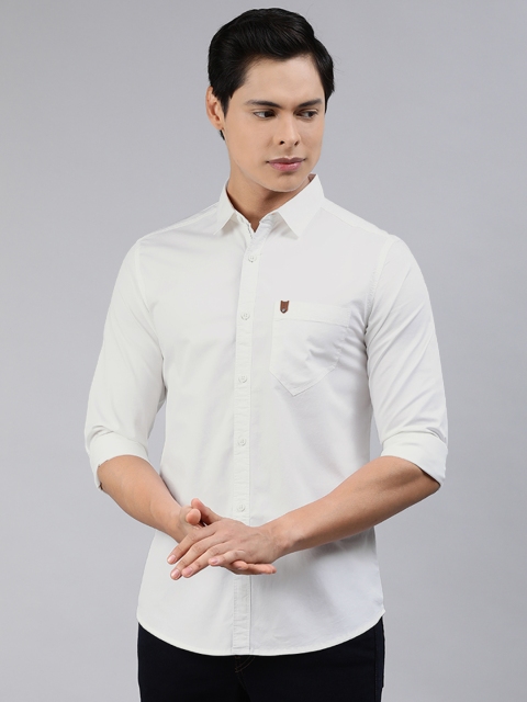 

SPYKAR Men White Solid Pure Cotton Slim Fit Casual Shirt
