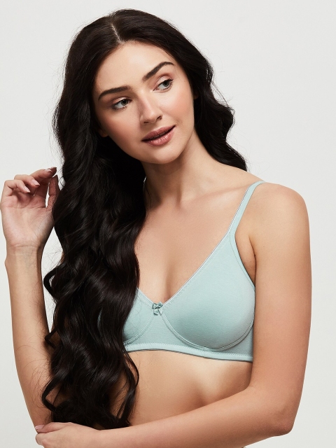 

max Green Solid Non-Wired Lightly Padded Everyday Bra