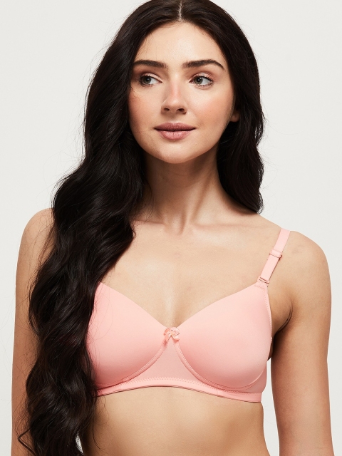 

max Peach-Coloured Solid Non-Wired Lightly Padded T-shirt Bra