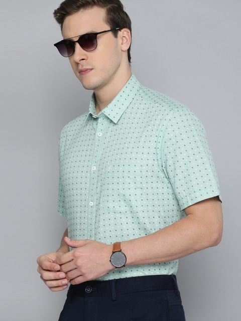 

Indian Terrain Men Green & Black Slim Fit Printed Casual Shirt