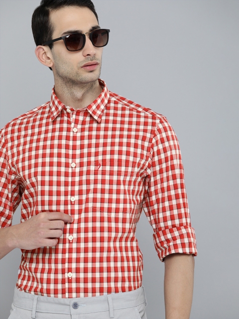 

Indian Terrain Men Red & Off-White Slim Fit Checked Cotton Casual Shirt