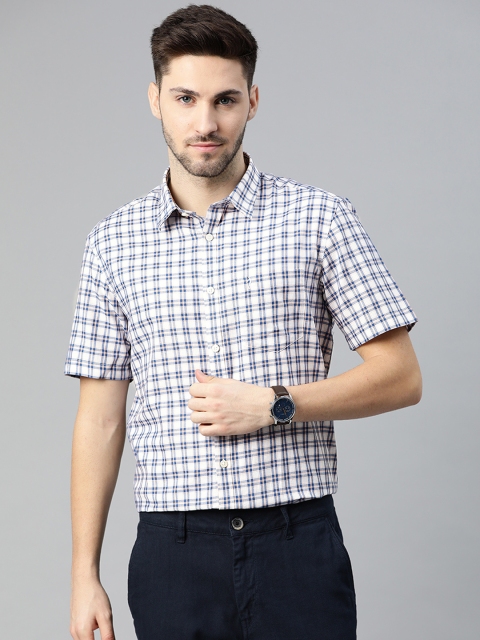 

Indian Terrain Men White & B;ue Slim Fit Tartan Checked Casual Shirt