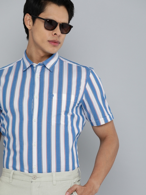 

Indian Terrain Men Blue & White Slim Fit Striped Cotton Casual Shirt
