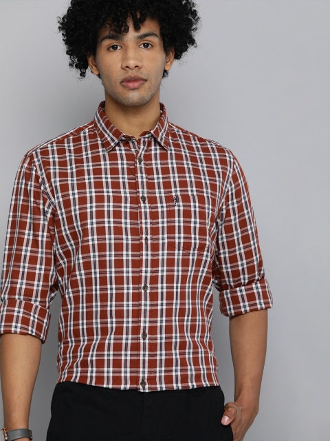 

Indian Terrain Men Rust Brown & White Slim Fit Tartan Checks Smart Casual Shirt