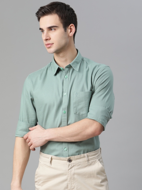 

Indian Terrain Men Green Chiseled Skinny Fit Self Design Pure Cotton Smart Casual Shirt