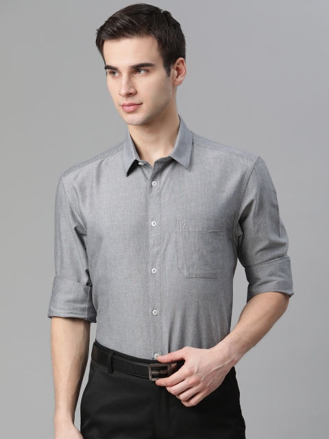

Indian Terrain Men Grey Solid Pure Cotton Slim Fit Formal Shirt