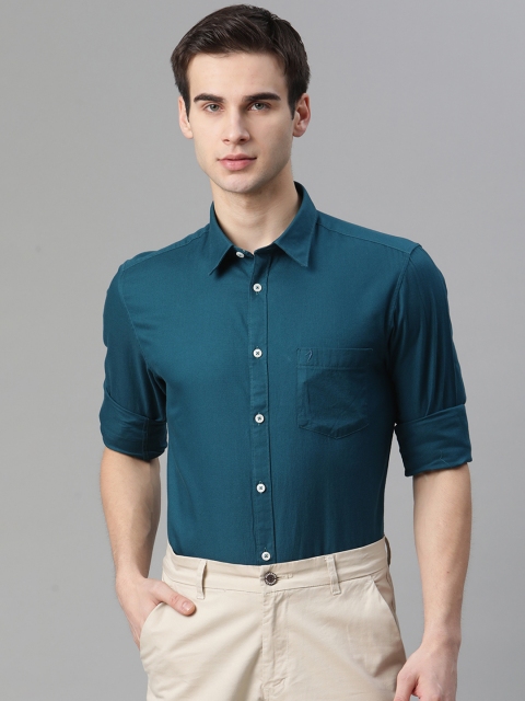 

Indian Terrain Men Teal Blue Solid Pure Cotton Regular Fit Casual Shirt