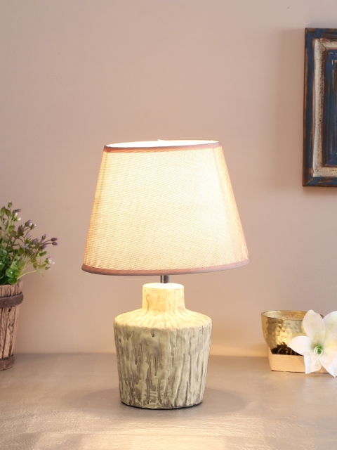 

TAYHAA Cream-Coloured Solid Classic Country Table Lamp with Shade & Ceramic Base