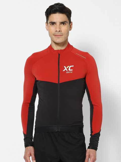 

ROCKRIDER By Decathlon Men Black & Red Colourblocked Henley Neck T-shirt