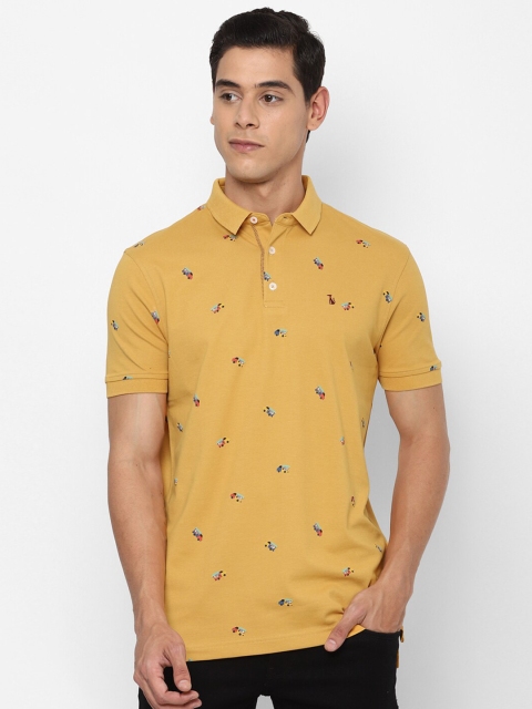 

SIMON CARTER LONDON Men Yellow Slim Fit Printed Polo Collar T-shirt