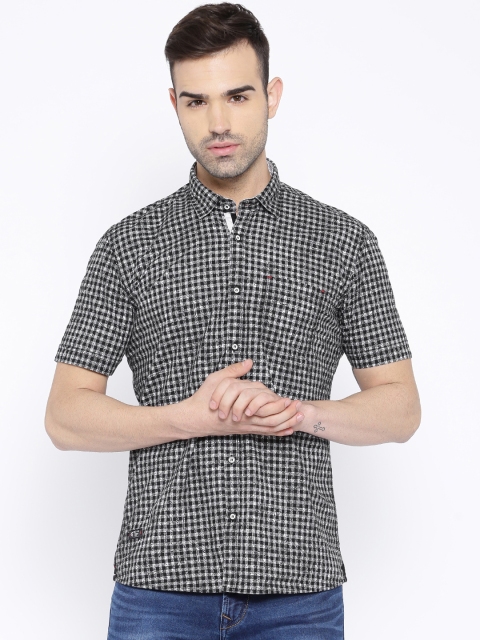 

Killer Black & White Checked Lean Fit Casual Shirt