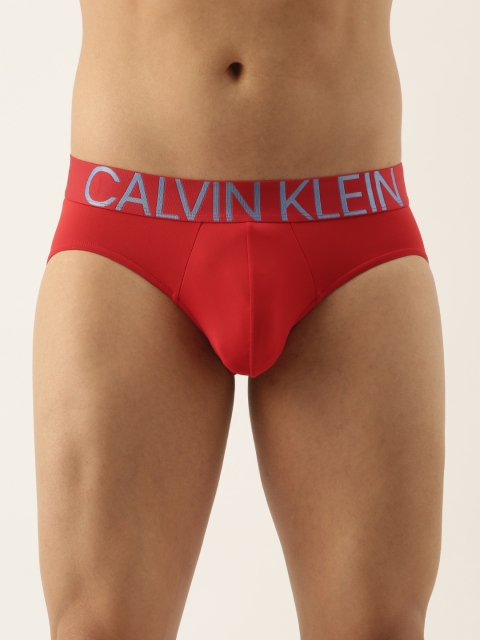 

Calvin Klein Underwear Men Red Solid Briefs NB17019ZK