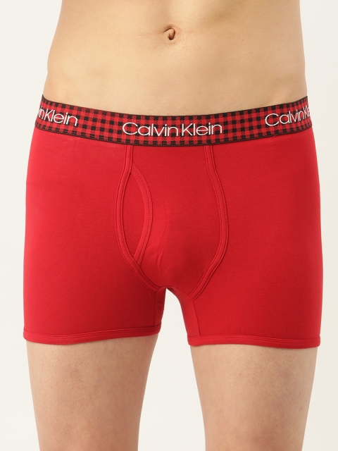 

Calvin Klein Underwear Men Red Solid Low Rise Trunk NB19923YQ