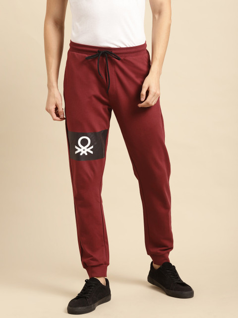 

United Colors of Benetton Men Maroon Brand Logo Print Pure Cotton Joggers