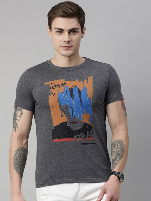 

QUANCIOUS Men Charcoal Grey Printed Round Neck Sustainable T-shirt