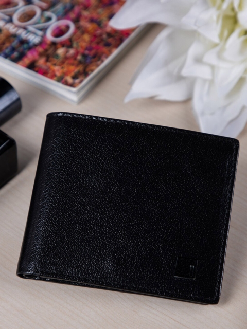 

Impulse Men Black Textured Two Fold Wallet