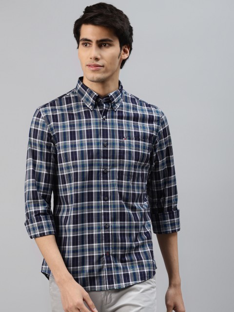 

Tommy Hilfiger Men Navy Blue Tartan Checks Pure Cotton Casual Shirt
