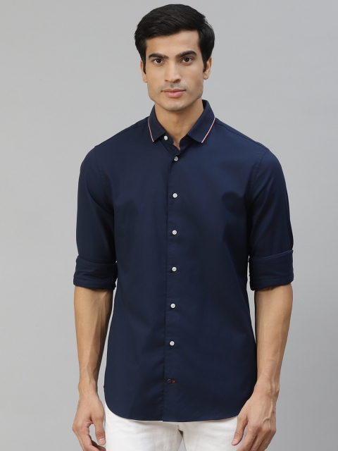 

Tommy Hilfiger Men Navy Blue Stretchable Regular Fit Oxford Weave Casual Shirt