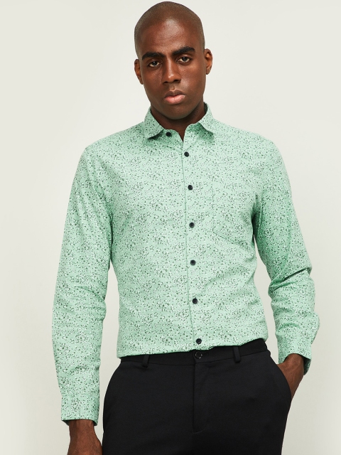 

CODE by Lifestyle Men Green Slim Fit Printed Casual Shirt