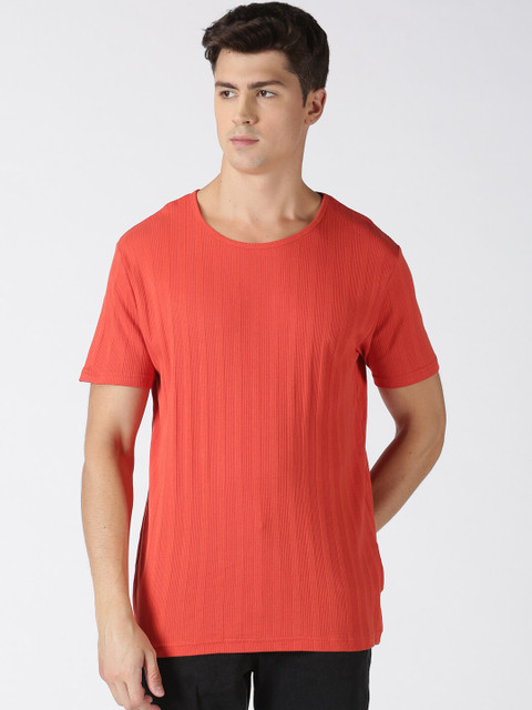 

Blue Saint Men Orange Solid Round Neck T-shirt