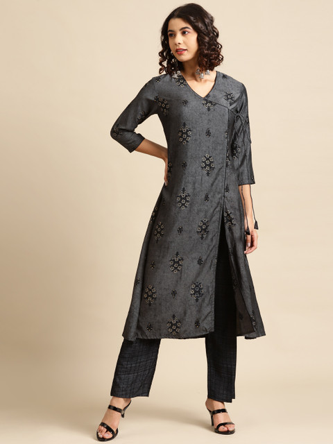 

Saadgi Women Charcoal Grey Floral Printed Angrakha Kurta with Trousers