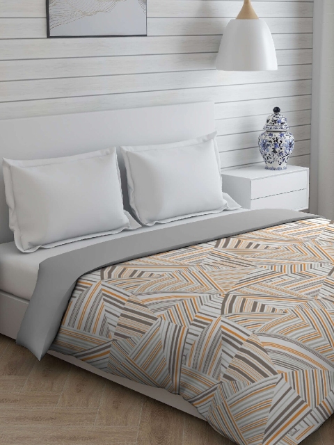 

Boutique Living India White & Grey Geometric AC Room 120 GSM Cotton Double Bed Comforter