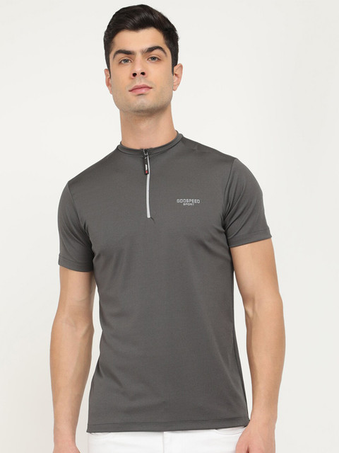 

V2 Value & Variety Men Charcoal Grey Solid Mock Collar T-shirt