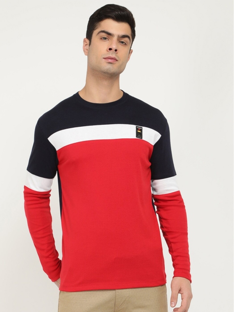 

V2 Value & Variety Men Red & Navy Blue Pure Cotton Colourblocked Round Neck T-shirt