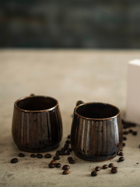 

A Tiny Mistake Metallic Set of 2 Textured Ceramic Cups