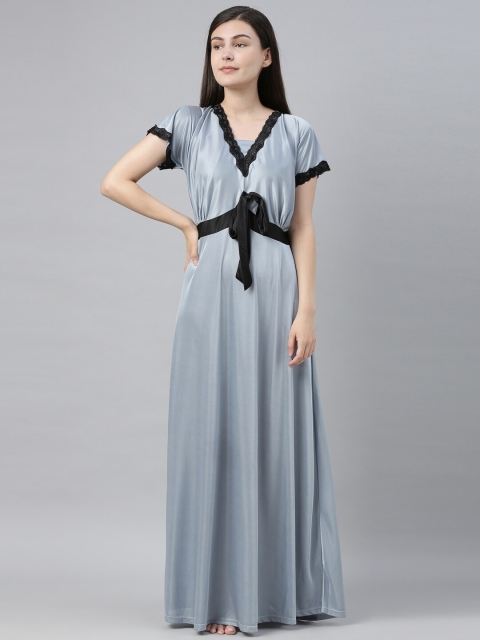 

Bailey sells Grey & Black Solid Nightdress