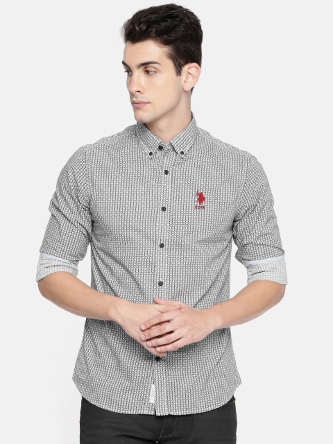 

U.S. Polo Assn. Men Navy Blue & White Tailored Fit Printed Casual Shirt