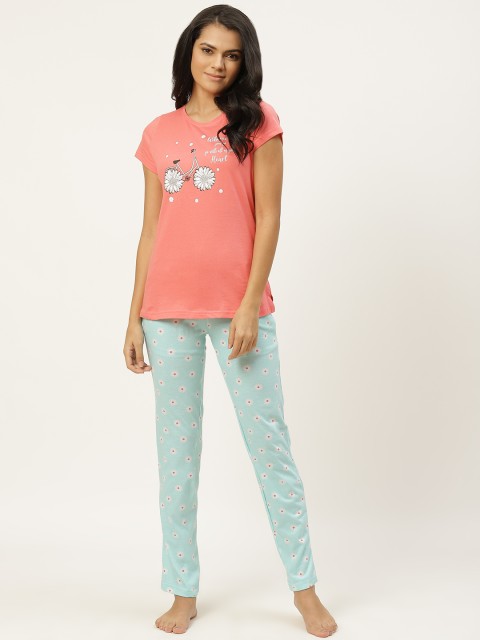 

Sweet Dreams Women Peach-Coloured & Blue Pure Cotton Printed Nightsuit